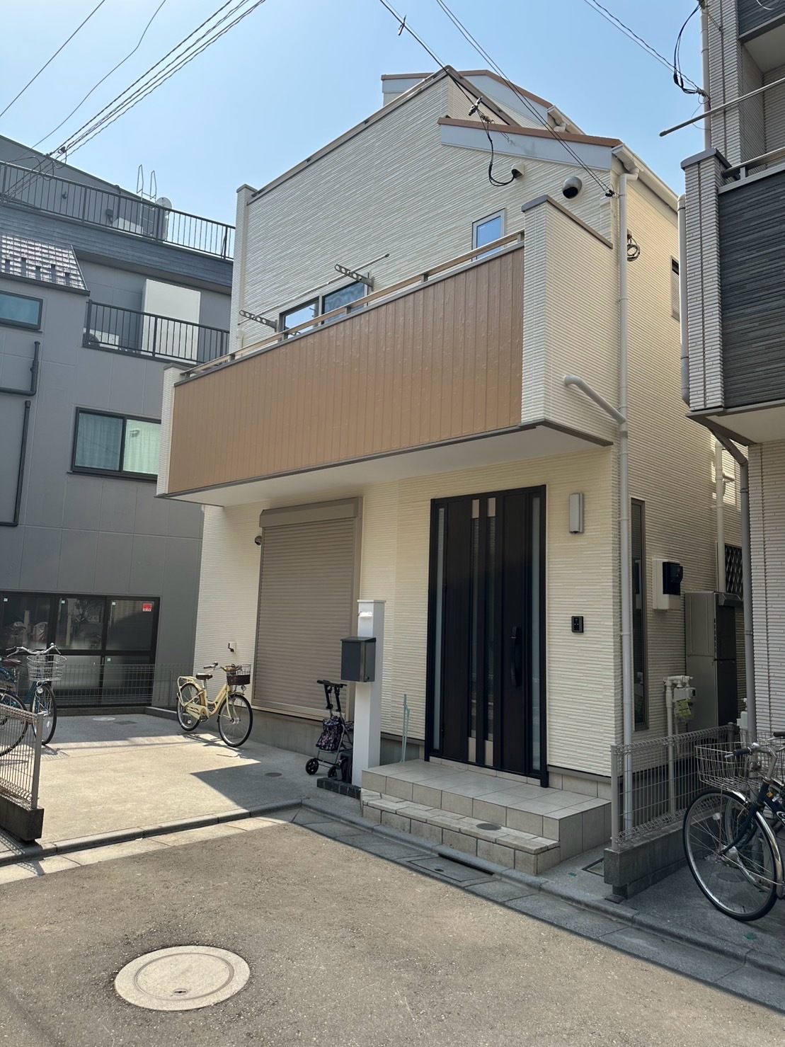 外壁塗装・松戸市外壁塗装・柏市外壁塗装・千葉県外壁塗装・外壁塗り替え・屋根塗装・職人の写真(千葉県柏市)